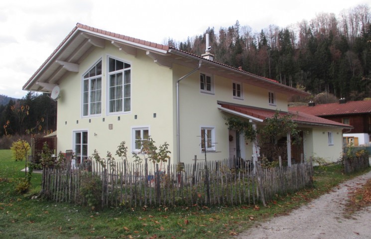 Einfamilienhaus mit Doppelgarage