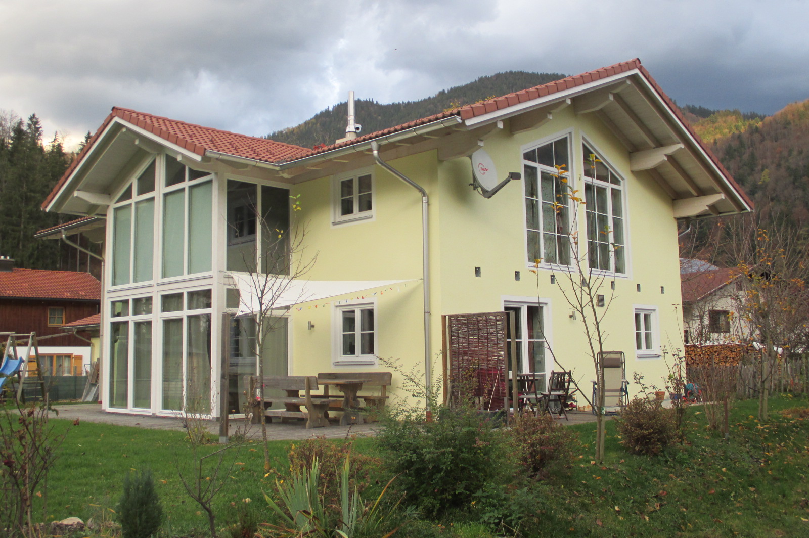 Einfamilienhaus mit Doppelgarage