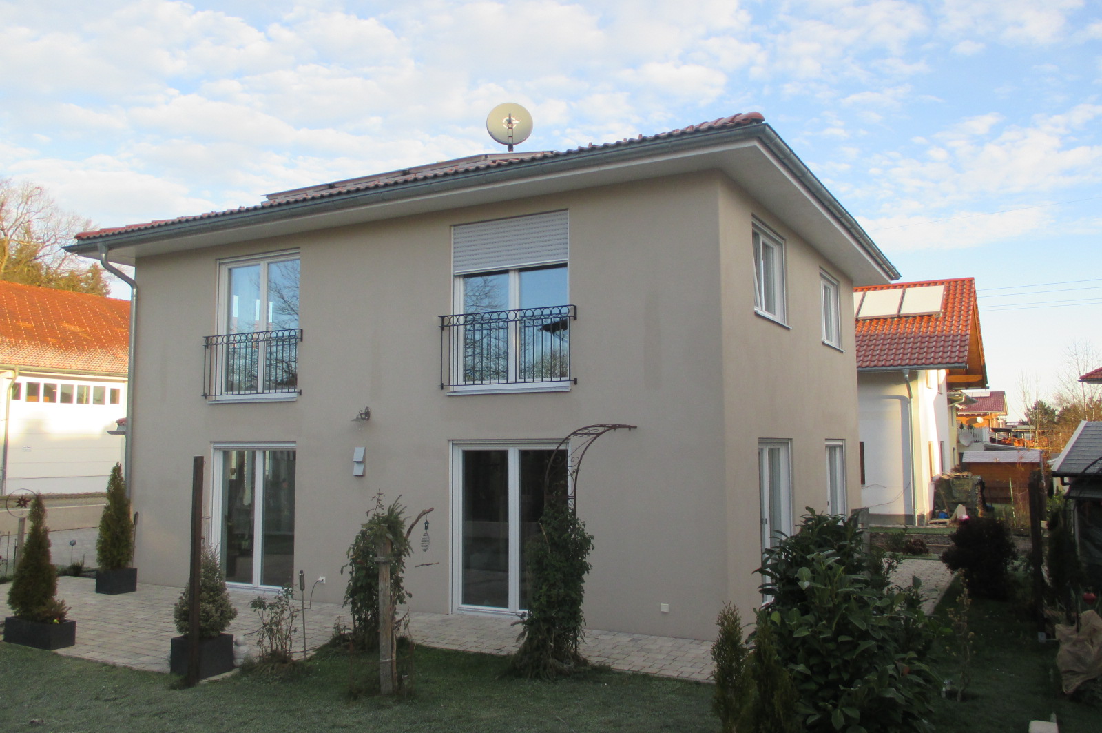 Einfamilienhaus mit franz. Balkongeländer