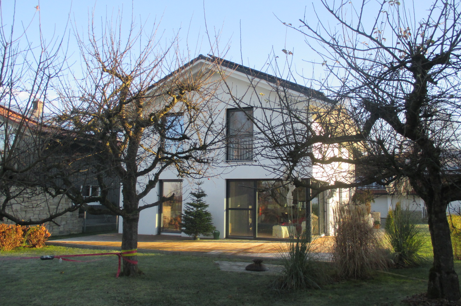 Einfamilienhaus mit franz. Balkongeländer