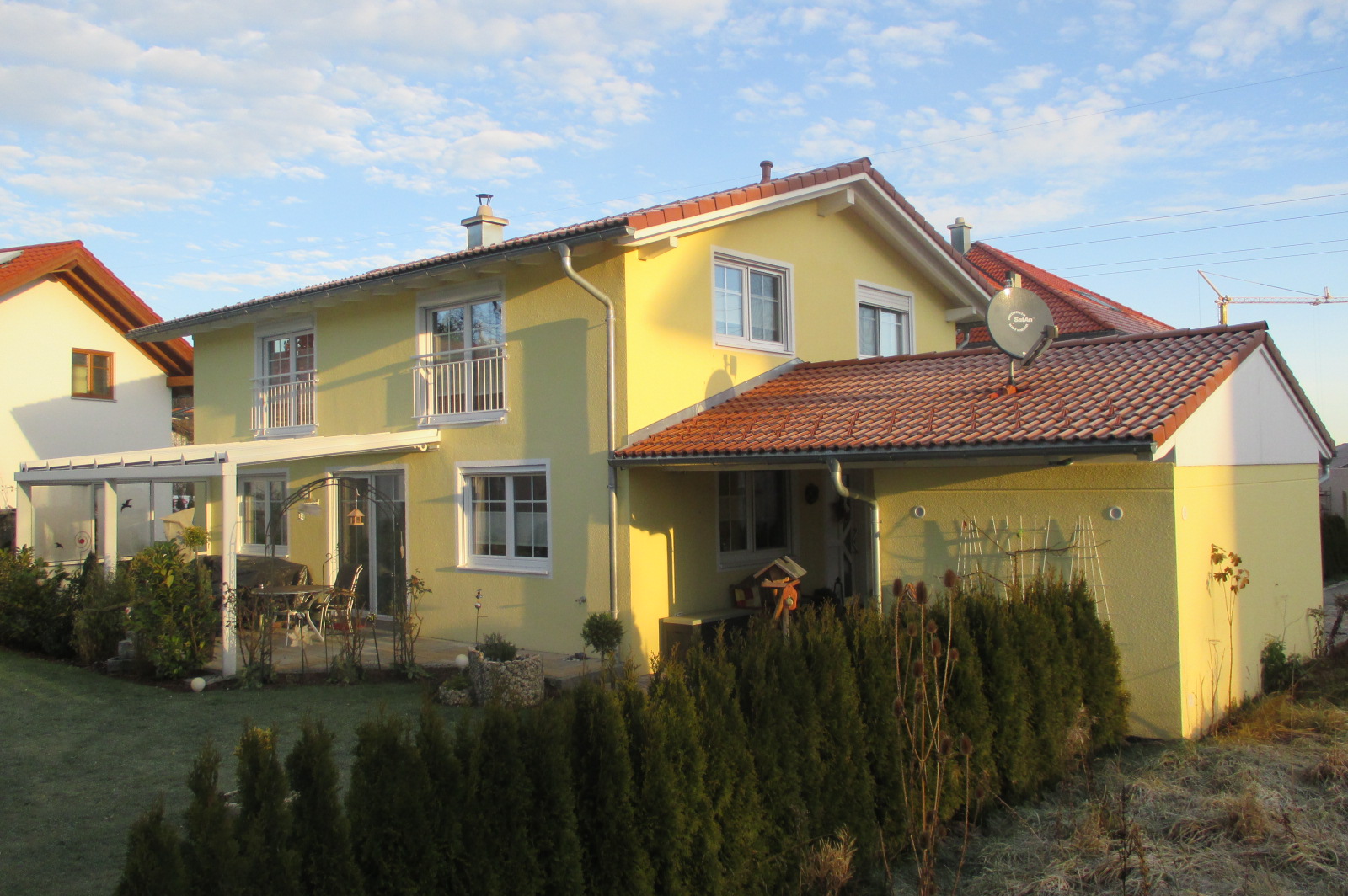 Einfamilienhaus mit überdachter Terrasse