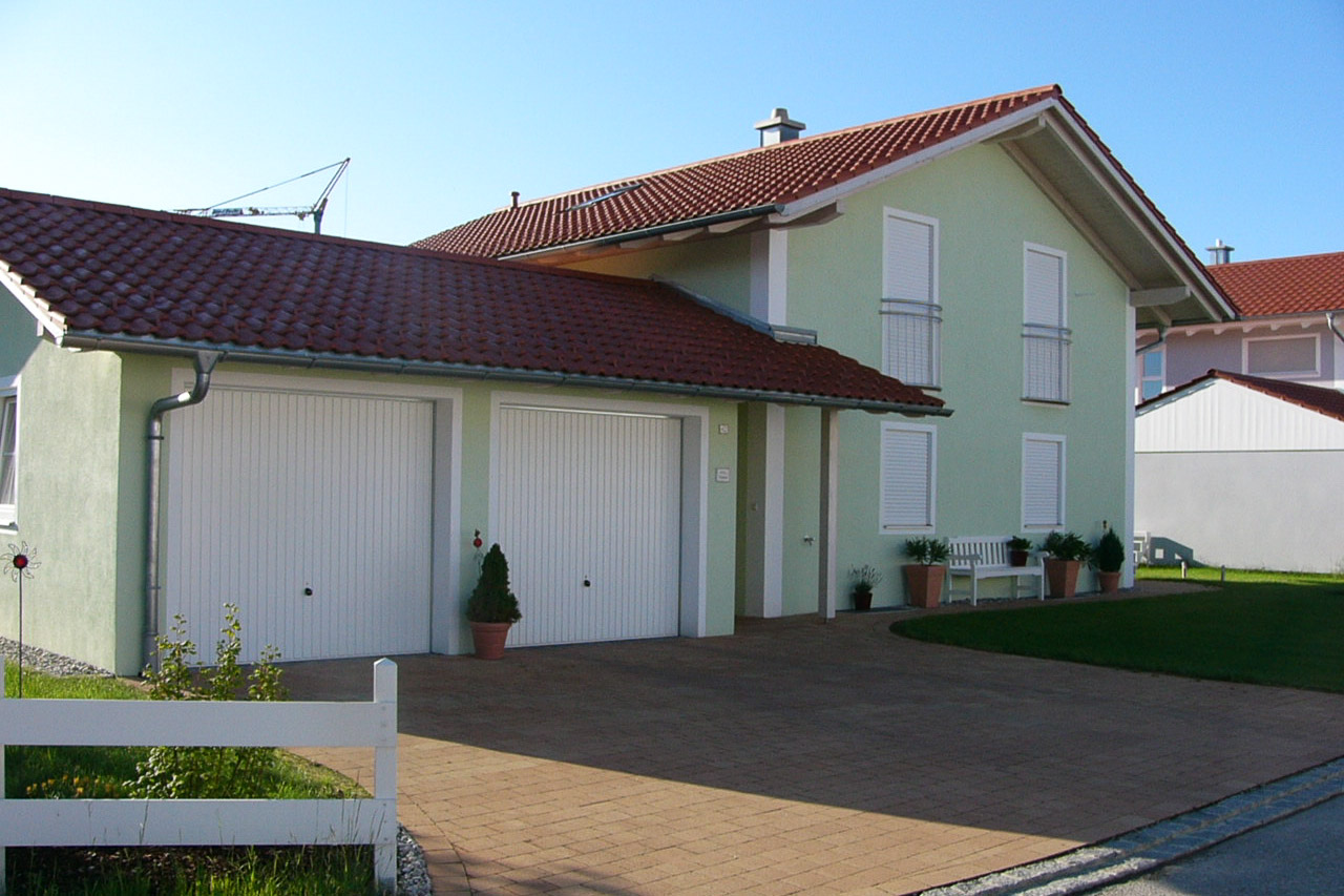 Einfamilienhaus mit doppelgarage