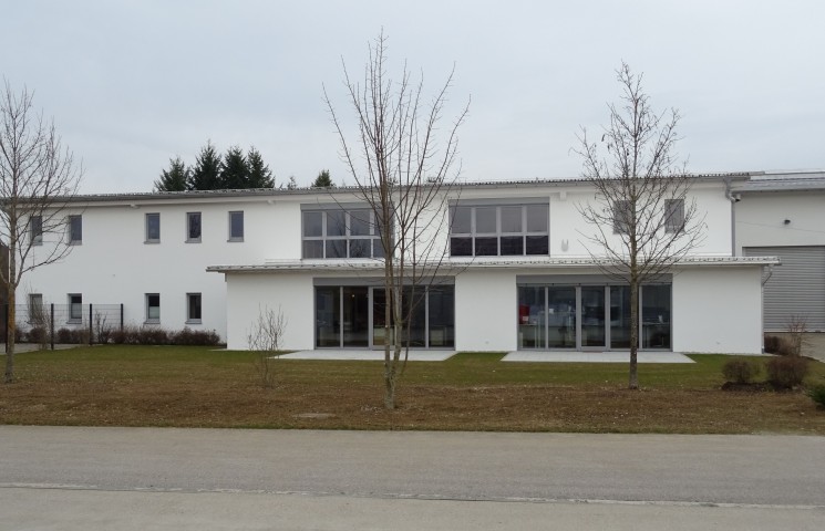 Haas Anlagenbau - Betriebs- und Verwaltungsgebäude