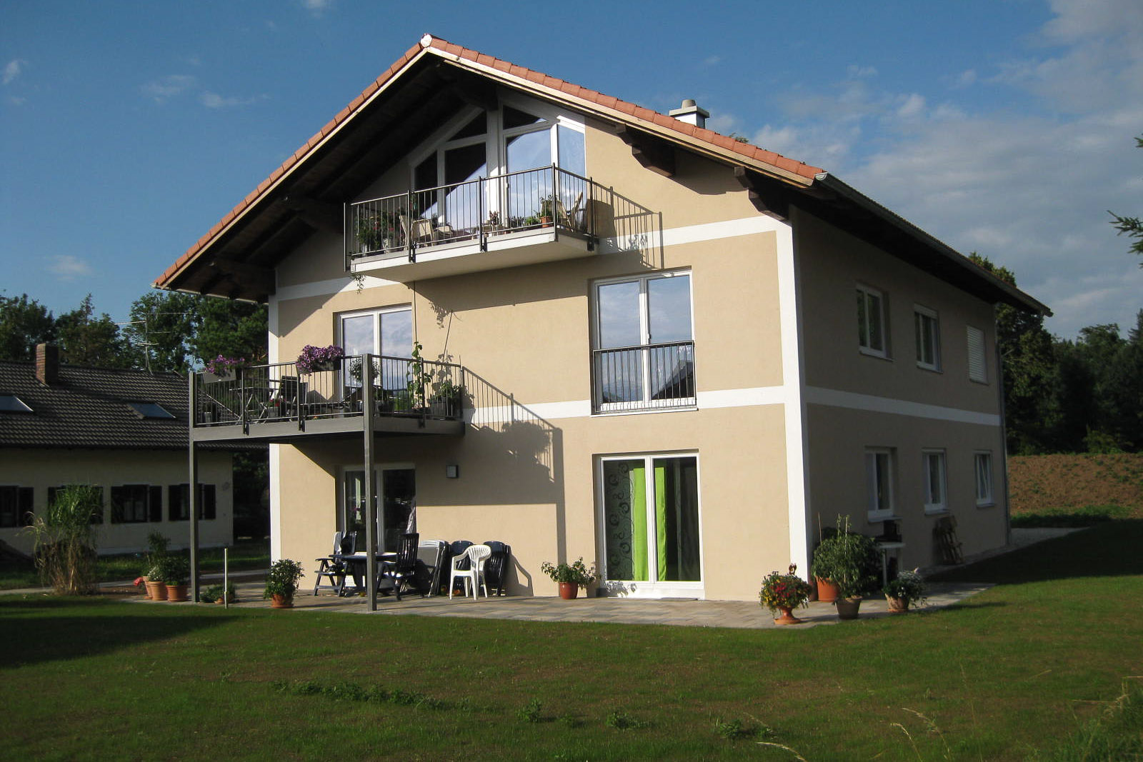 Metallbalkon - Mehrfamilienhaus