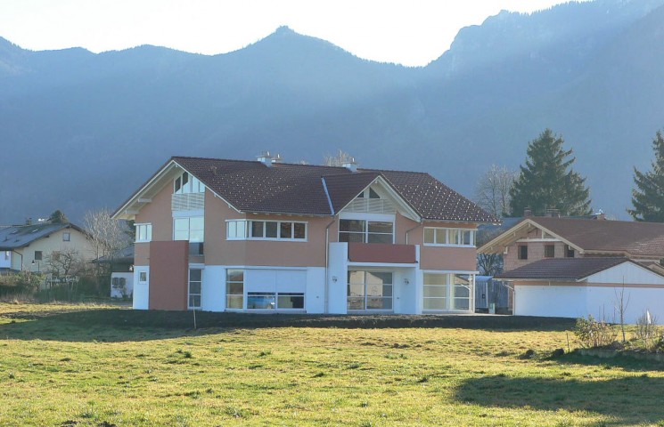 Mehrfamilienhaus - Dreispänner