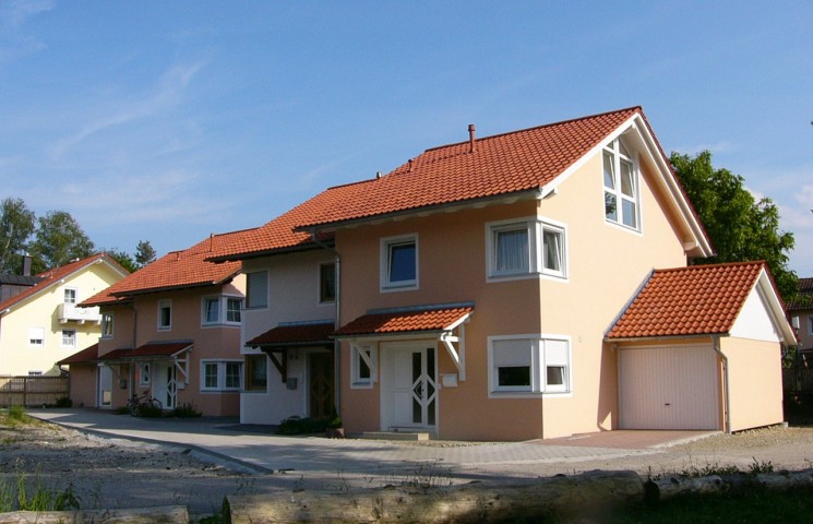 Mehrfamilienhaus