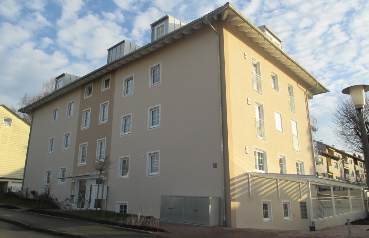 MFH mit 14 Wohneinheiten und Tiefgarage
