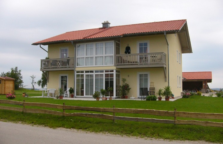 Zweifamilienhaus
