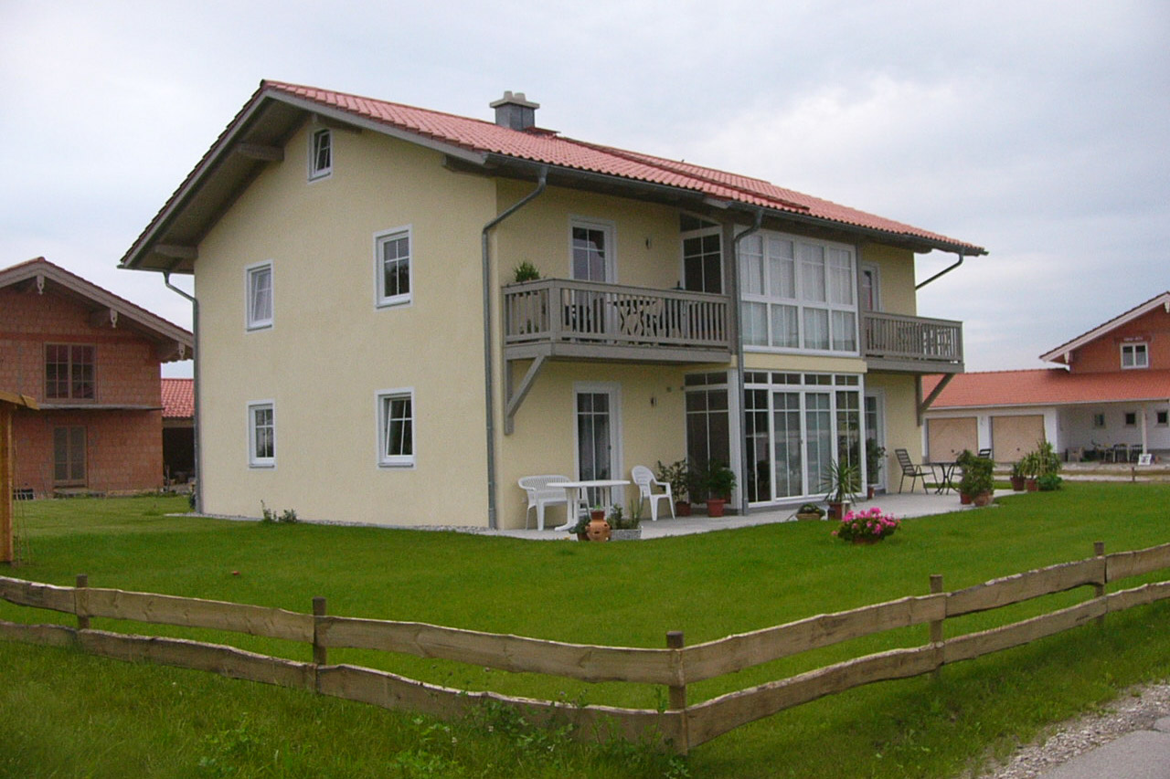 Zweifamilienhaus