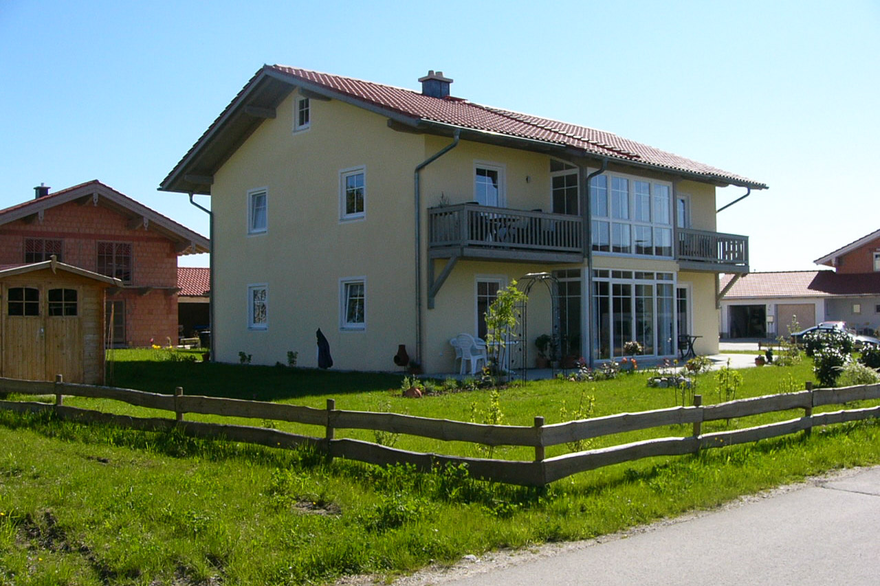 Zweifamilienhaus